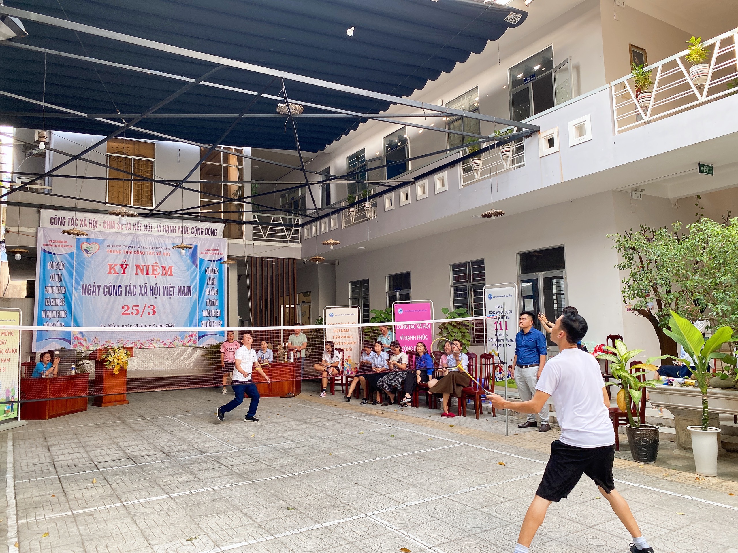 Giải cầu lông viên chức, người lao động Trung tâm hưởng ứng kỷ niệm Ngày Công tác xã hội 25/3 năm 2024