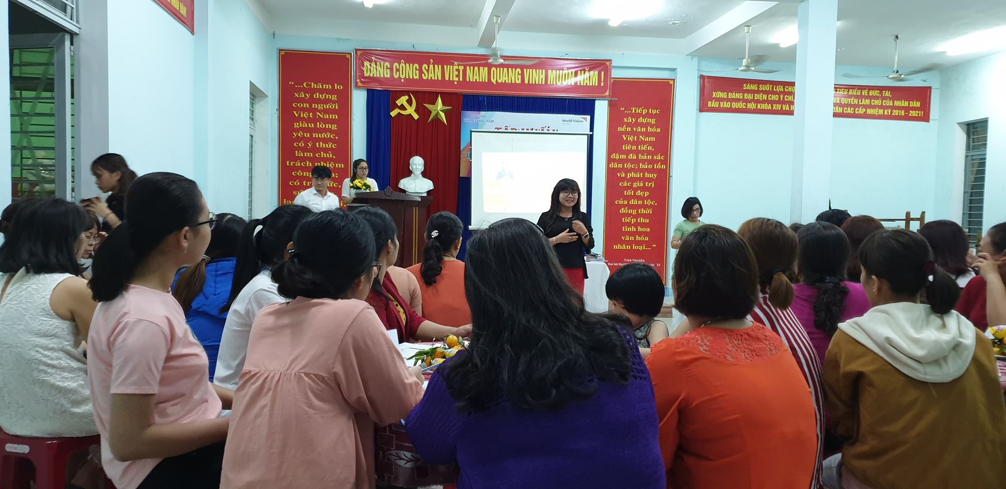 Tập huấn “ Phụ huynh và cộng tác viên bảo vệ trẻ em tại các tổ dân phố trên địa bàn phường Hòa Cường Nam về an toàn mạng cho trẻ em”