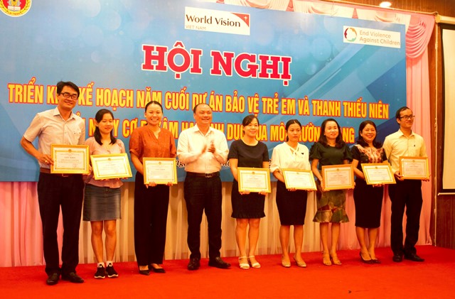 hoi nghi