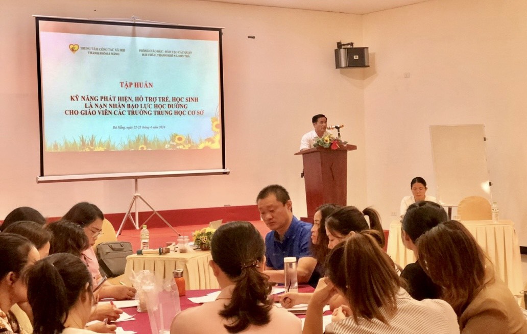 Tập huấn kỹ năng phát hiện và hỗ trợ trẻ em, học sinh là nạn nhân của bạo lực học đường      