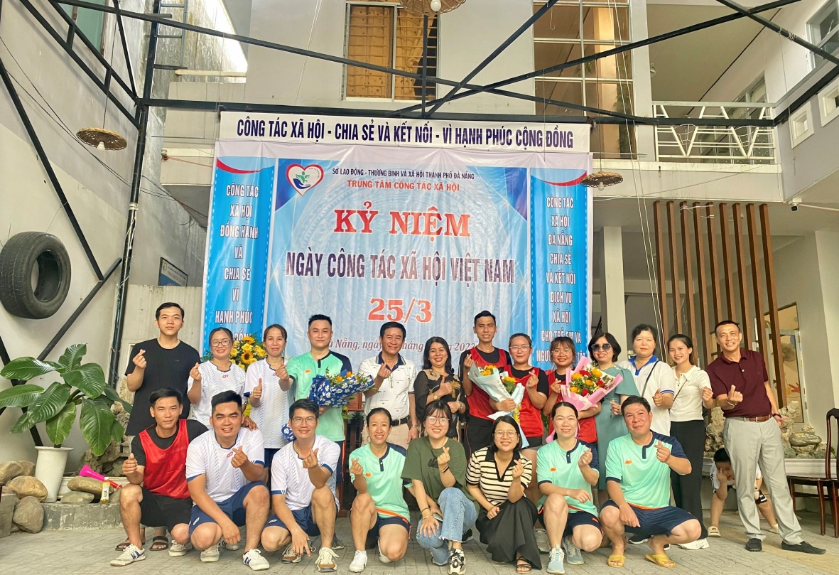 Giải cầu lông viên chức, người lao động  nhân kỷ niệm Ngày Công tác xã hội 25/3 năm 2023